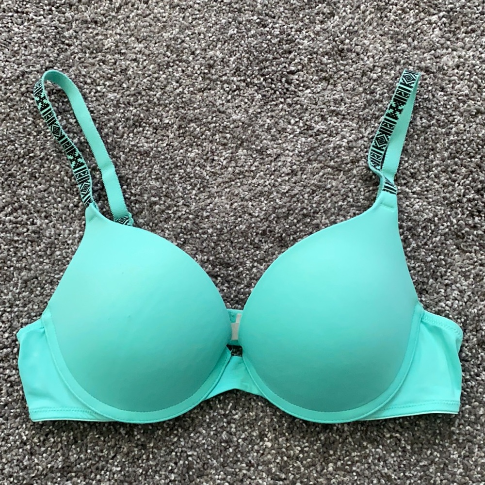 PINK Wear Everywhere Push Up Bra
